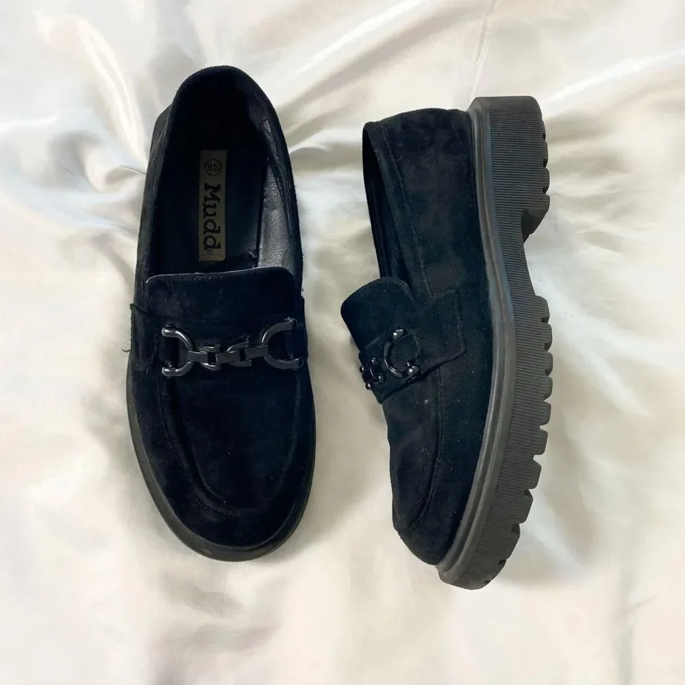 Vintage Y2K Chunky Black Chain Detail MUDD Suede Loafers Size US 8.5